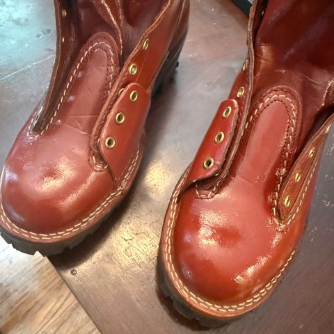 Wesco Highliner in Seidel Red Dog Oil Tan