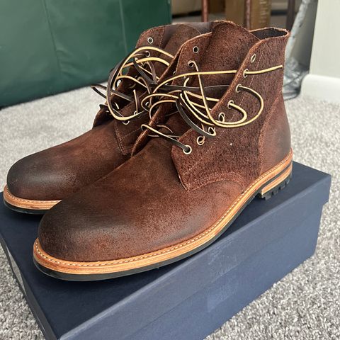 Oak Street Bootmakers Field Boot in Seidel Black Walnut Stampede Roughout