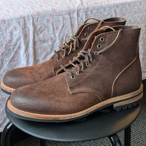 Oak Street Bootmakers Field Boot in Seidel Black Walnut Stampede Roughout