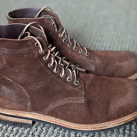 Oak Street Bootmakers Field Boot in Seidel Black Walnut Stampede Roughout
