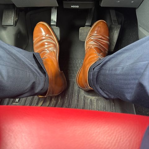 Vass Hungary London Chukka Boots in Horween Bourbon Shell Cordovan