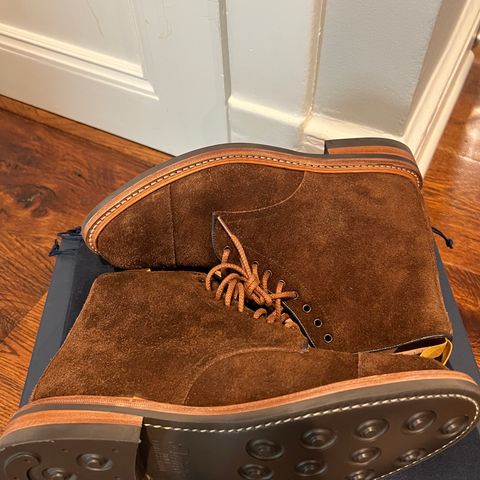 Tricker's Brett Derby Boot in C.F. Stead Polo Brown Oiled Desert