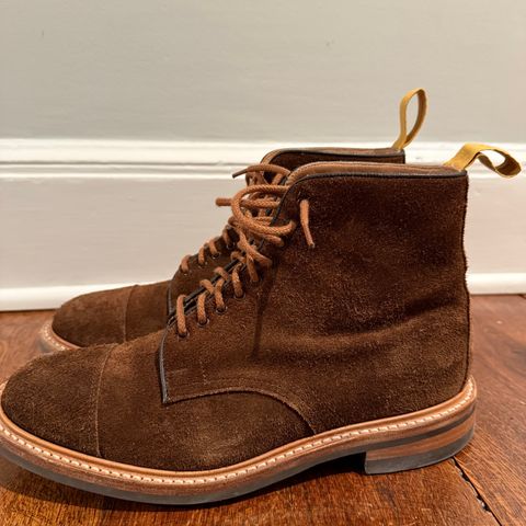 Tricker's Brett Derby Boot in C.F. Stead Polo Brown Oiled Desert