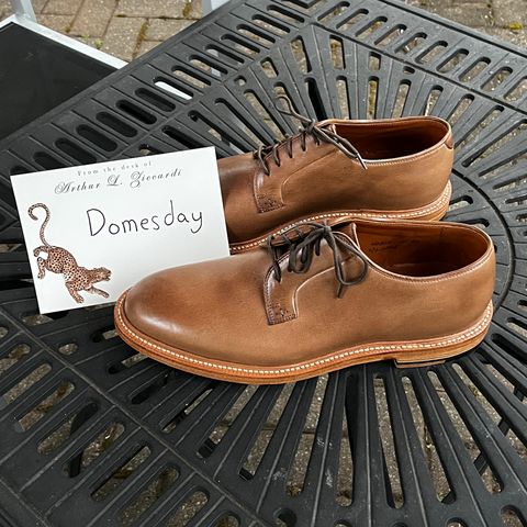 Grant Stone Plain Toe Blucher in Horween Dune Chromexcel