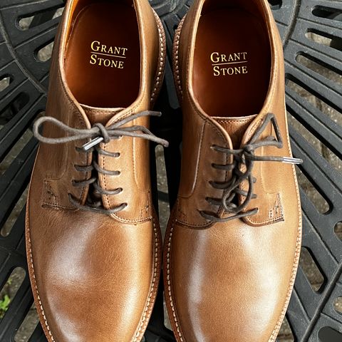 Grant Stone Plain Toe Blucher in Horween Dune Chromexcel