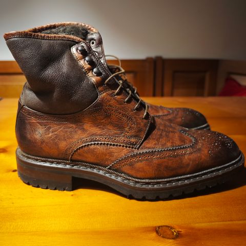 Santoni Unknown Model in Unknown Leather