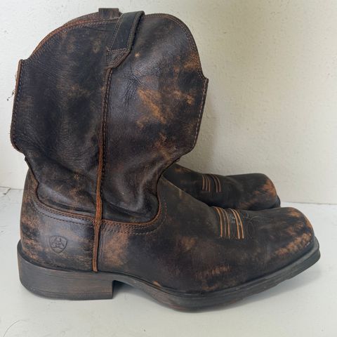 Search result thumbnail of Ariat Rambler in Unknown Leather