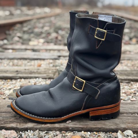 Nicks StationMaster in Wickett & Craig Double Stuffed Navy