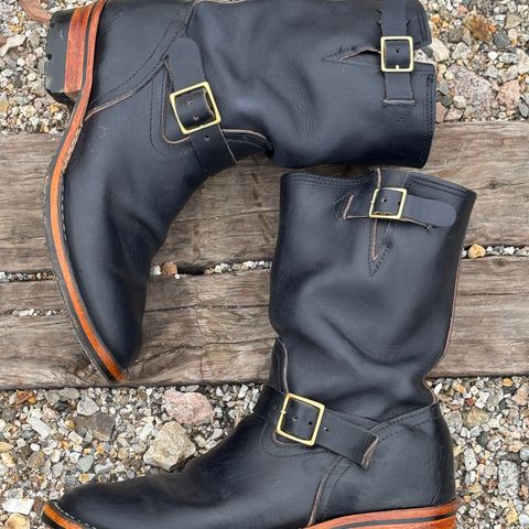 Nicks StationMaster in Wickett & Craig Double Stuffed Navy
