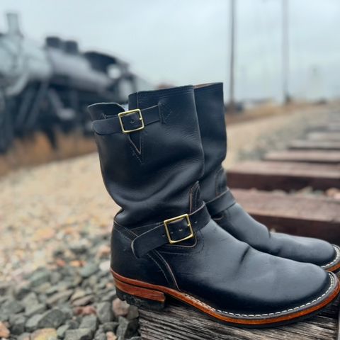 Nicks StationMaster in Wickett & Craig Double Stuffed Navy