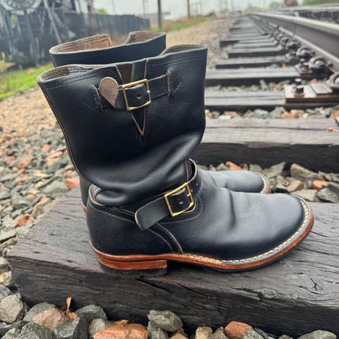 Nicks StationMaster in Wickett & Craig Double Stuffed Navy