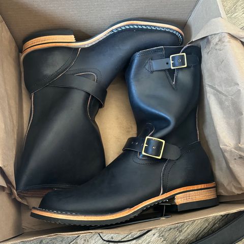 Nicks StationMaster in Wickett & Craig Double Stuffed Navy