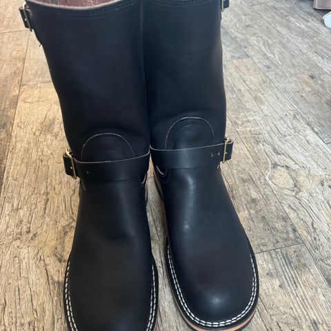Nicks StationMaster in Wickett & Craig Double Stuffed Navy