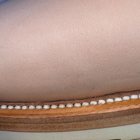 View photo of Unmarked DBS in Unmarked / Oiled Veg Tan