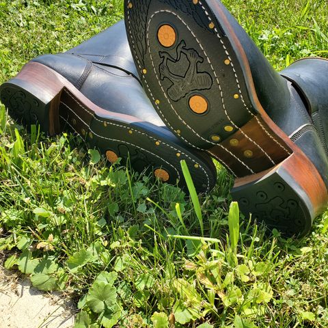 Role Club Engineer Boots in Shinki Hand-Finished Black Horsehide