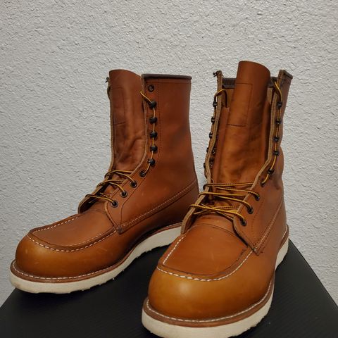 Red Wing Red Wing / 10877 in Red Wing / S.B. Oro-iginal