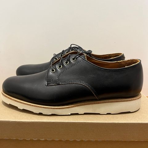 Rancourt & Co. Dirigo Derby in Black