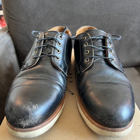 Rancourt & Co. Dirigo Derby in Black