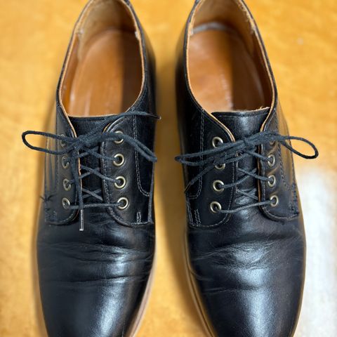 Rancourt & Co. Dirigo Derby in Black