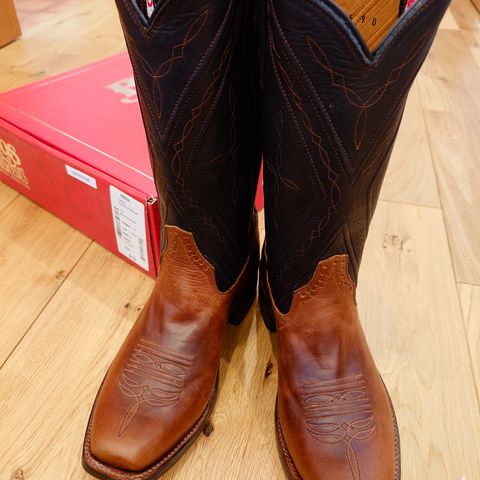 Rios of Mercedes Cowboy Boots in Rios of Mercedes / Redwood Mirage & Rios of Mercedes / Black Remuda