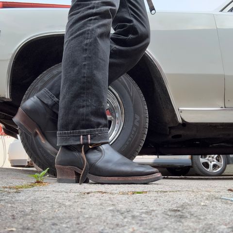 Bright Shoemakers Vulture in Horween Black Teacore Chromexcel