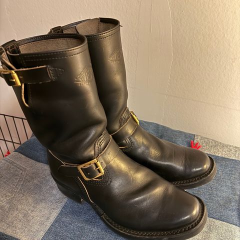 Wesco Mister Lou in Horween Black Chromexcel Horsehide