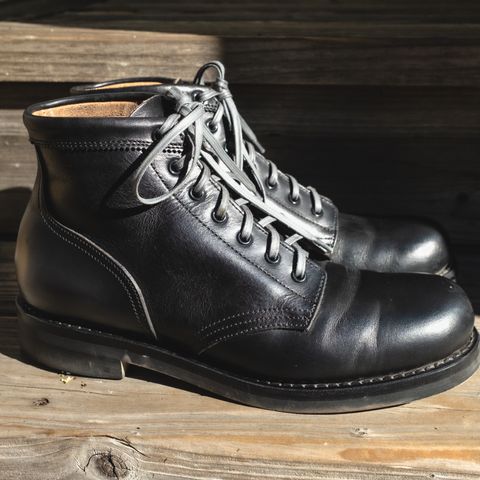 Rolling Dub Trio Coupen 7 in Horween Black Vegetable Tanned Teacore Dressner