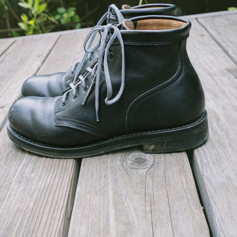 Rolling Dub Trio Coupen 7 in Horween Black Vegetable Tanned Teacore Dressner