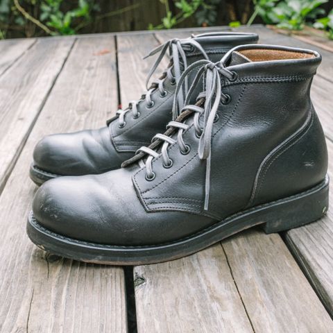 Rolling Dub Trio Coupen 7 in Horween Black Vegetable Tanned Teacore Dressner