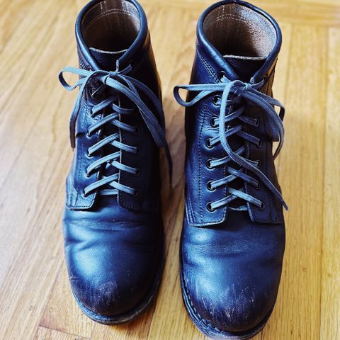 Rolling Dub Trio Coupen 7 in Horween Black Vegetable Tanned Teacore Dressner