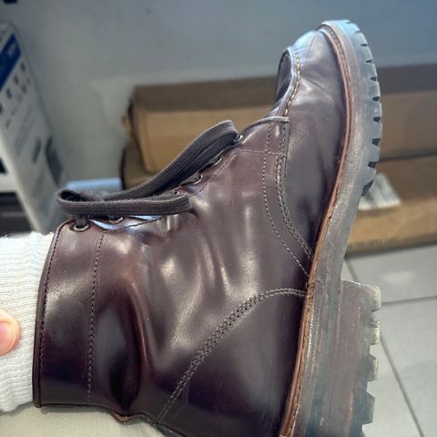 Thursday Diplomat in Brown Thursday Chrome