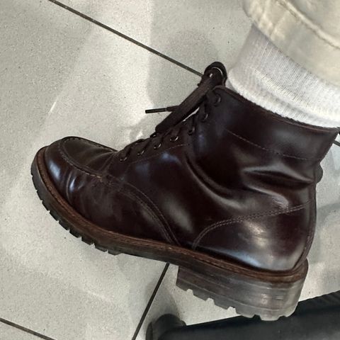 Thursday Diplomat in Brown Thursday Chrome