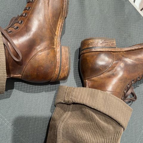 Julian Boots Bowery in Maryam Natural Horsebutt