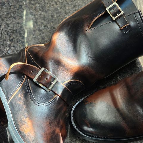 Attractions BILTBUCK Lot 444 in Black Italian Horsebutt