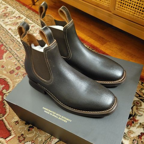 Thursday Thursday / Journeyman in Thursday Waxed Roughout Cacao