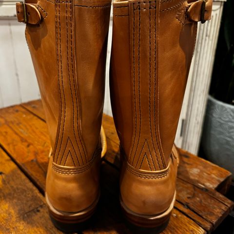 Wesco Mister Lou in Maryam Natural Horsebutt