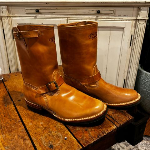 Wesco Mister Lou in Maryam Natural Horsebutt
