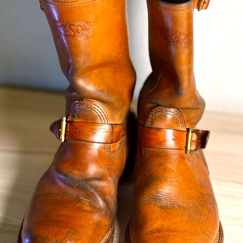 Wesco Mister Lou in Maryam Natural Horsebutt