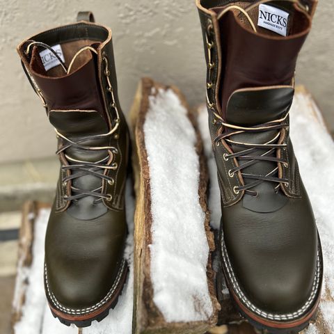 Nicks Overlander in Shackleton Greener Pastures