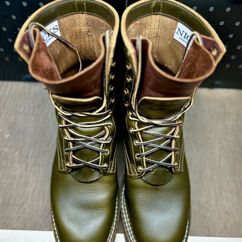Nicks Overlander in Shackleton Greener Pastures