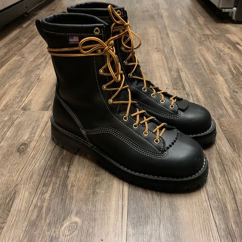 Danner Super Rain Forest in ‘Super Rain Forest’ Leather Black