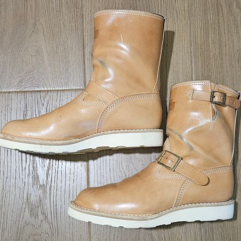 Wesco The Shop N.H. Short Stack Natural Veg Tanned Horsehide Boss Engineer Boot in Italian Natural Veg Tanned Horse