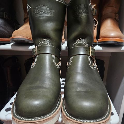 Wesco The Shop Short Stack Olive Boss Engineer Boot in Forest Chromexcel