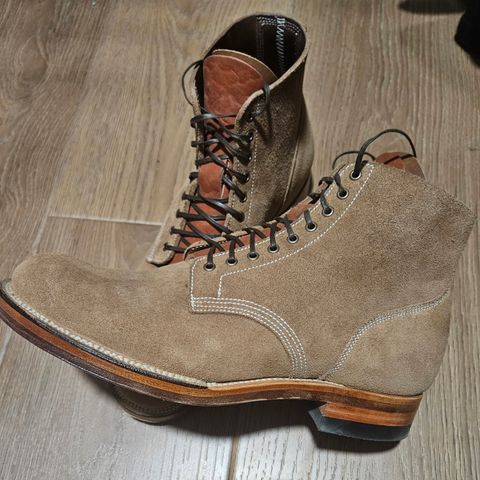 Viberg Boondocker in Horween Marine Field Roughout