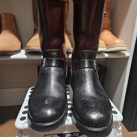 John Lofgren Wabash Engineer Boots in Shinki Black Teacore Horsebutt & Shinki Burgundy Oiled Horsebutt