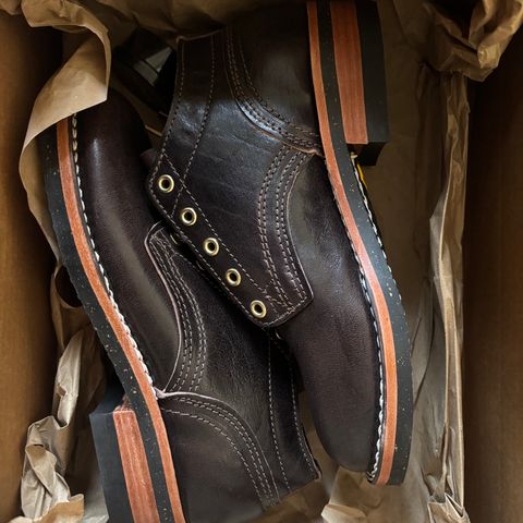 Nicks Comstock in Horween Dark Brown Aspen