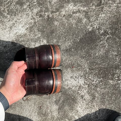 Nicks Comstock in Horween Dark Brown Aspen