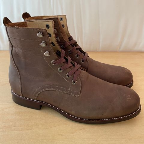 Adelante The Havana in Mahogany Nubuck