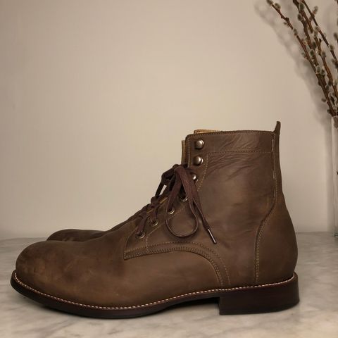 Adelante The Havana in Mahogany Nubuck