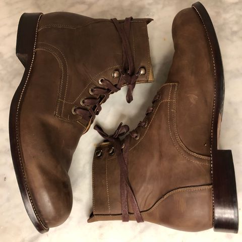 Adelante The Havana in Mahogany Nubuck